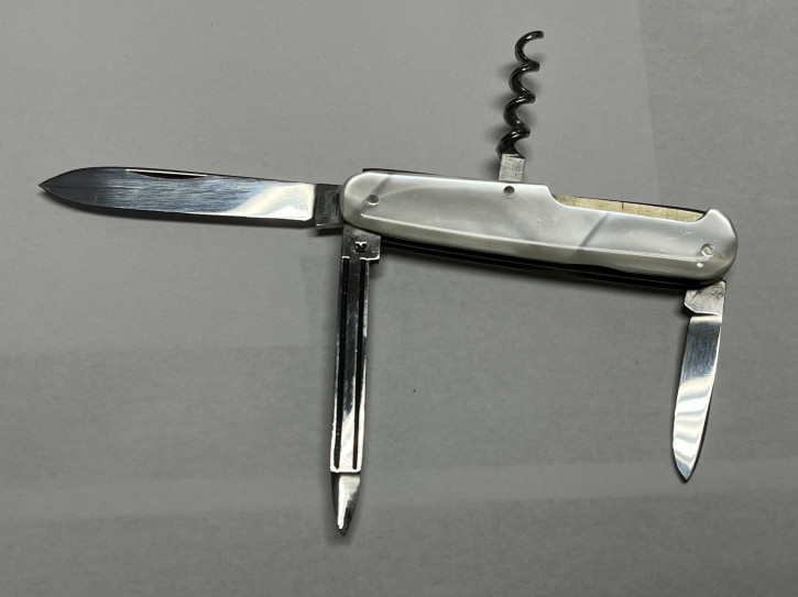 Mehrteiliges Teufelskerle Sammlermesser