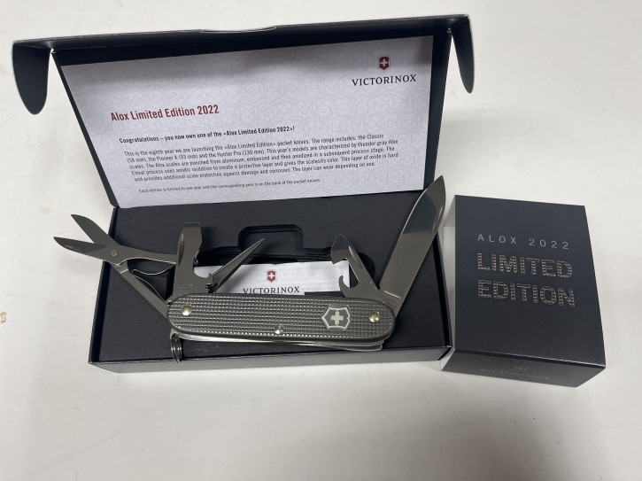 Victorinox Pioneer X Alox Limited Edition 2022 Thunder Gray