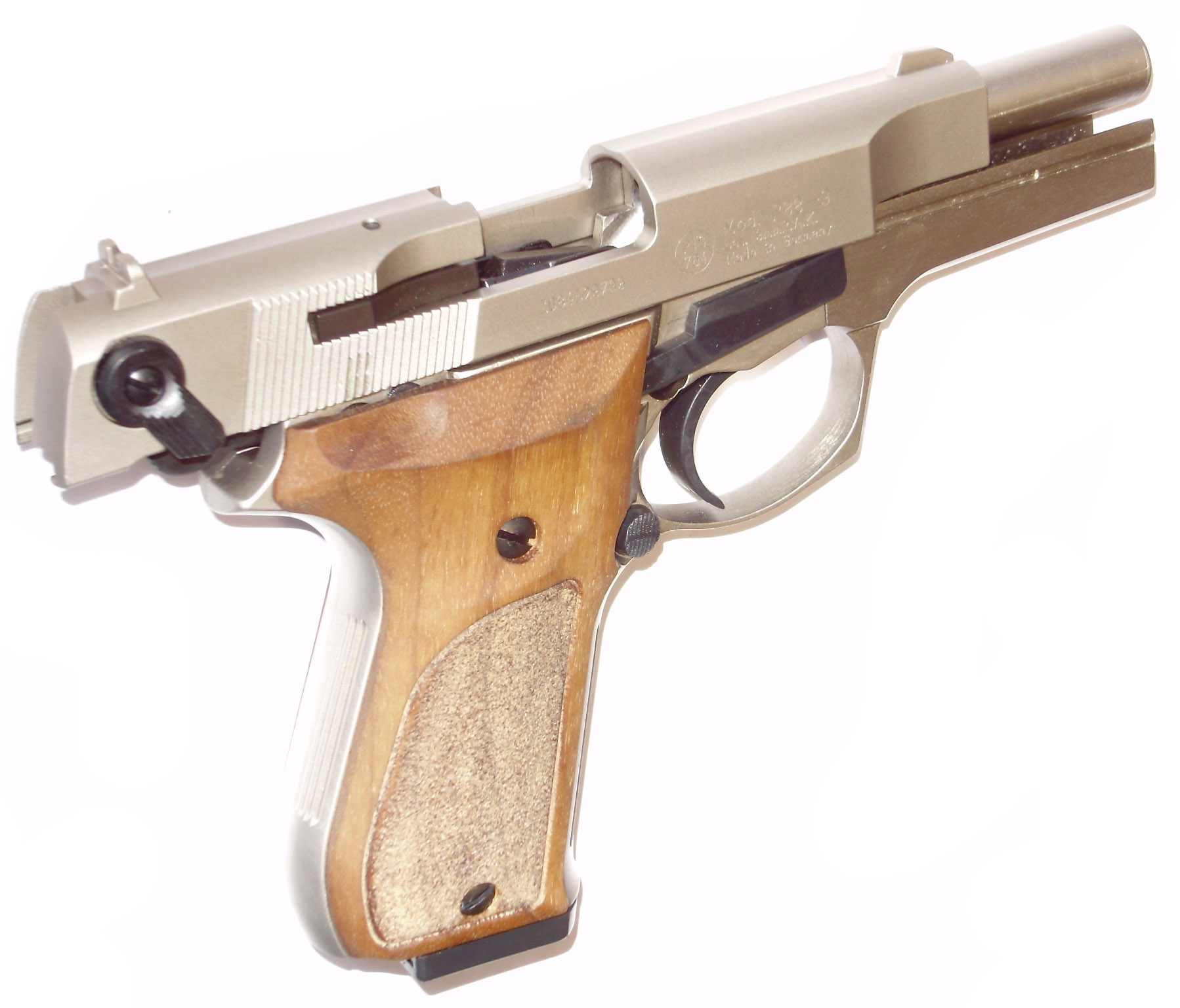 Schreckschusswaffe, Walther P88 vernickelt mit Holzgriffschalen