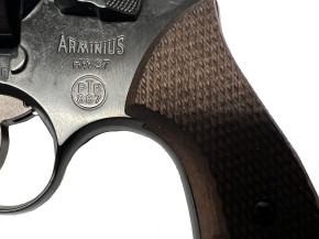 Weihrauch HW 37, brüniert mit Holzgriff