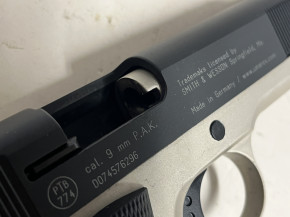 Smith & Wesson 1911 bicolor