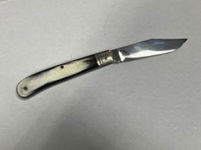 Einteiliges Bauernmesser in Handarbeit hergestellt