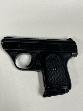 ME 8 Detective Signalpistole