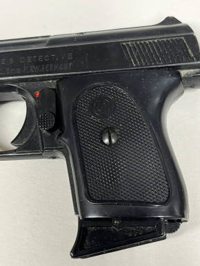 ME 8 Detective Signalpistole