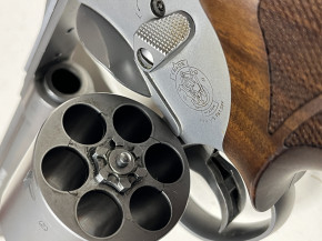 Revolver Smith&Wesson 629-6   .44RemMagnum  Classic Champion Match Master" Stainless